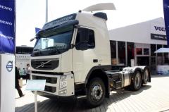 沃尔沃 FM重卡 400马力 6X2 牵引车(12.8L)