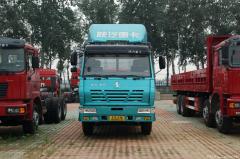 陕汽 奥龙重卡 300马力 6X6 栏板载货车(中长半高顶)(SX2255UR455)