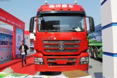 陕汽德龙新M3000 336马力 6X2 LNG牵引车(SX4256GR279TL)