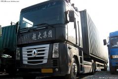 雷诺 Magnum DXI系列重卡 480马力 4X2 牵引车