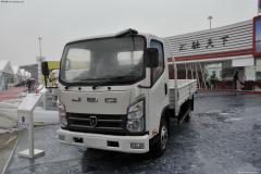 金杯 110马力 4.2米排半栏板轻卡(出口车)