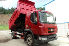东风柳汽 乘龙中卡 290马力 6X4 自卸车(LZ3250PDD)