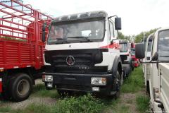 北奔重卡 260马力 4X2 牵引车(ND4187A38J)