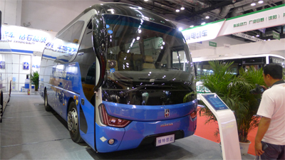 2014道路运输车辆展 亚星客车 车展热图