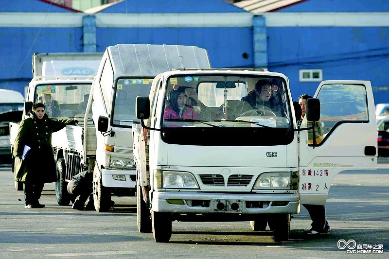 淘汰黄标车