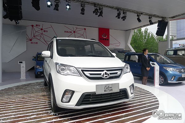 长安欧力威 紧凑型MPV