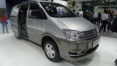 2014第二届广州国际商用车展 东风风行MPV