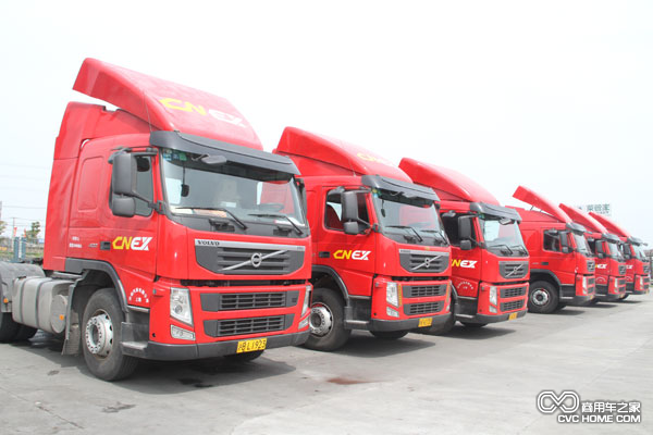 沃尔沃物流牵引车