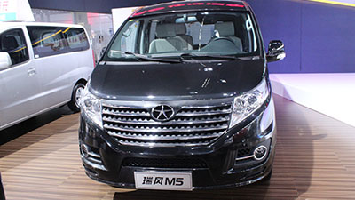 2015重庆车展 江淮瑞风M5 6档手动商务型