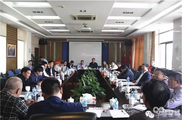汉马-4.jpg