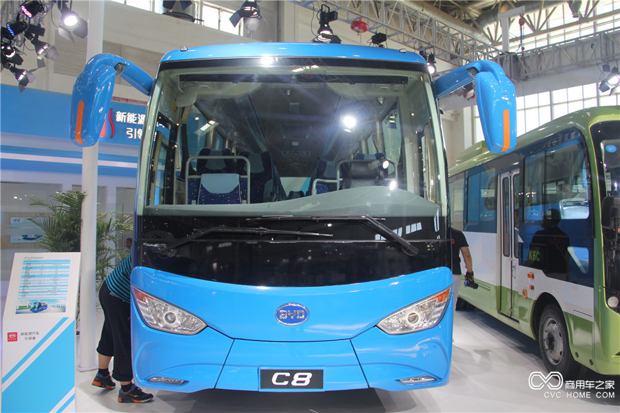 2016北京道路运输展 比亚迪C8纯电动客车