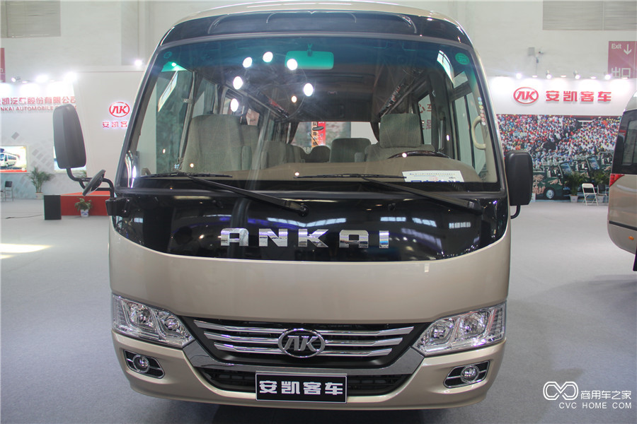 2016北京道路运输展 安凯K7柴油版客车