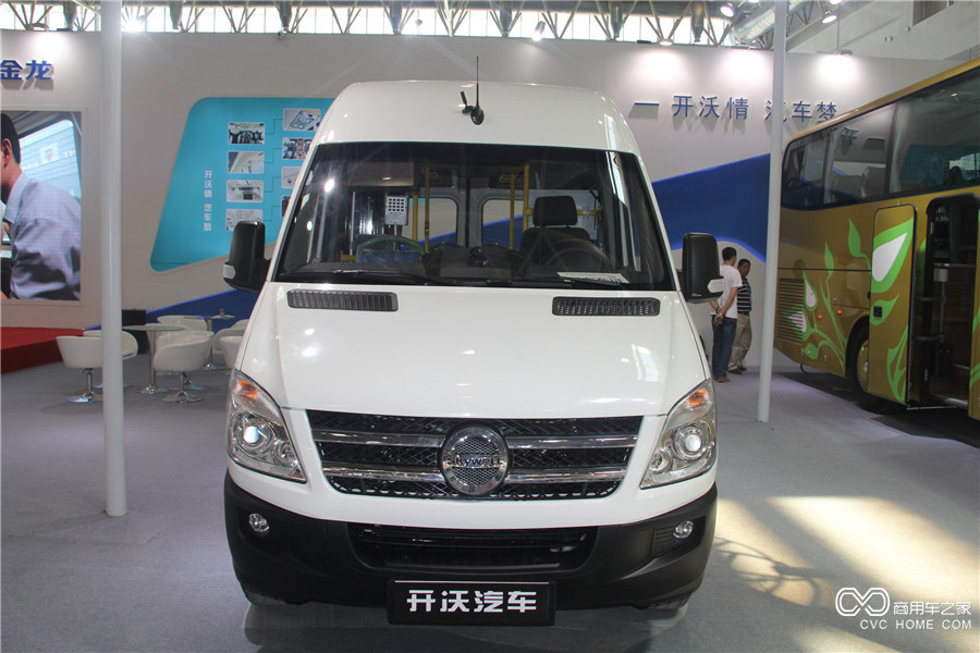 2016北京道路运输展 南京金龙开沃D11纯电动公交