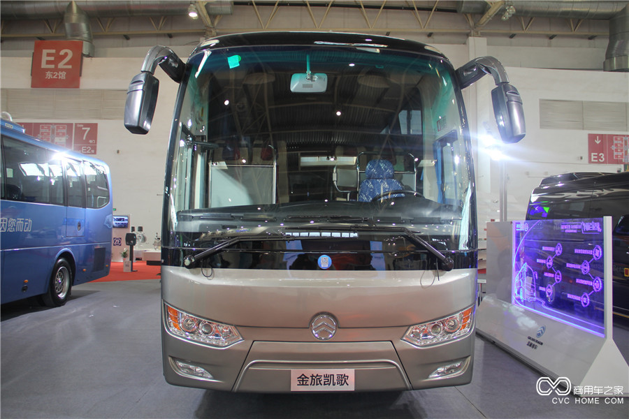 2016北京道路运输展 金旅凯歌11米混合动力客车
