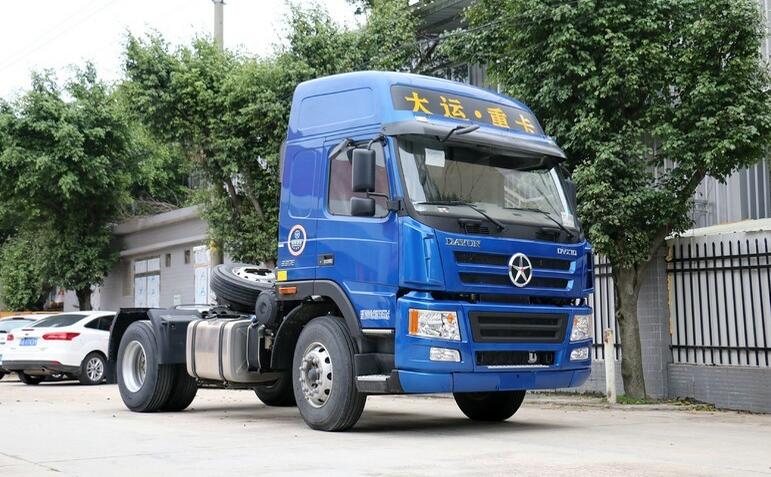 大运 N8E重卡 336马力 4X2牵引车(港口专用)(CGC4250WD42)