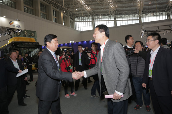 公司领导接待客户.JPG