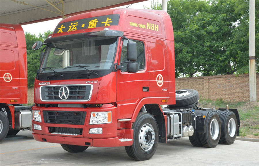 大运N8H 430马力 6*4牵引车