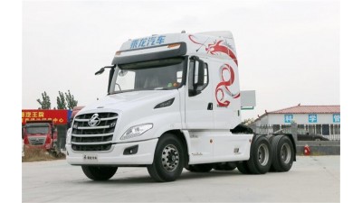 东风柳汽乘龙T7 500马力6*4牵引车