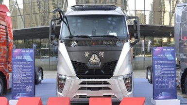 黄河重卡X7  4X2牵引车